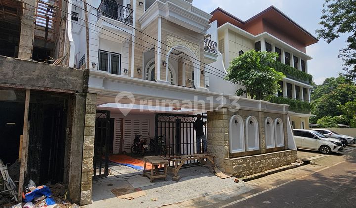 FOR SALE CILANDAK AREA BRAND NEW MODERN 2 UNIT CLASSIC PRIVATE POOL