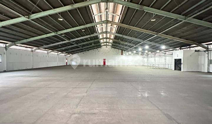 FOR SALE Industrial Area Pulo Gadung, East Jakarta Former factory FOR SALE Industrial Area Pulo Gadung, East Jakarta Former factory