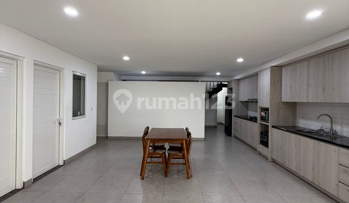 Brand New House In Menteng Luxurious American Classic 2