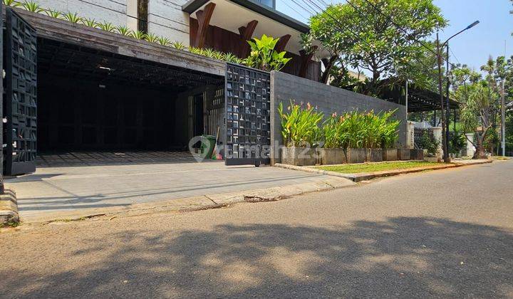 Dijual Rumah Modern Industrial Kebayoran Baru Jakarta Selatan  2