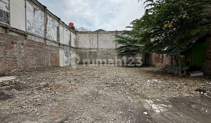 Dijual Tanah berlokasi Sangat Strategis di Selong Area Kebayoran Baru