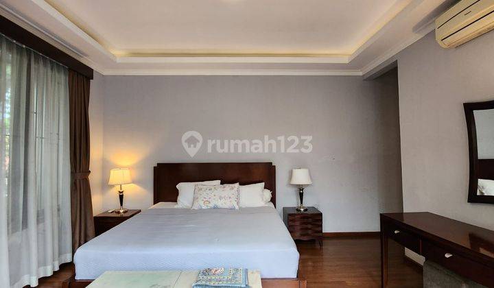Termurah Rumah Full Furnished Rooftop Walk In Closet di Halim  6
