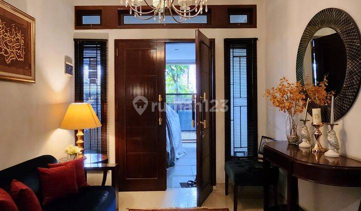 Termurah Rumah Full Furnished Rooftop Walk In Closet di Halim  15