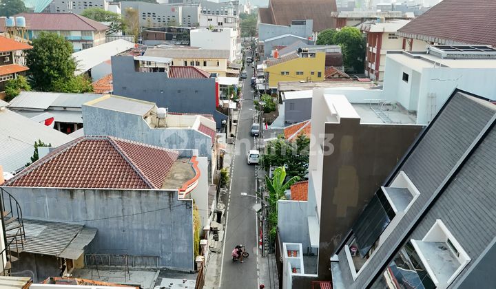 Rumah mewah minimalis modern hanya 15 menit ke Monas 2