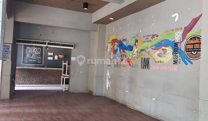Ruko 3 Lantai Siap Di Tempati Cocok Untuk Usaha Dan Berlokasi Strategis  7