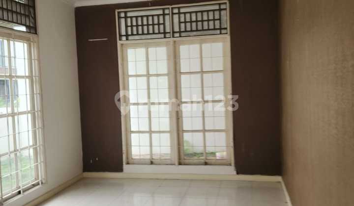 Rumah 2 Lantai Bagus Di Dalam Perumahan Bintaro Sektor 9  2