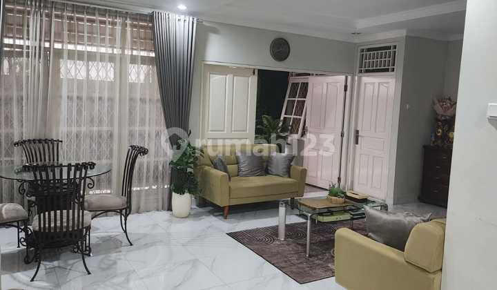 Rumah 2 Lantai Siap Huni Berlokasi di Bintaro Sektor 9 2