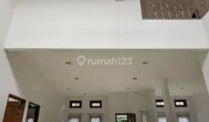 Rumah Menteng Bintaro Baru Selesai Renovasi Lokasi Strategis Akses Tol 2