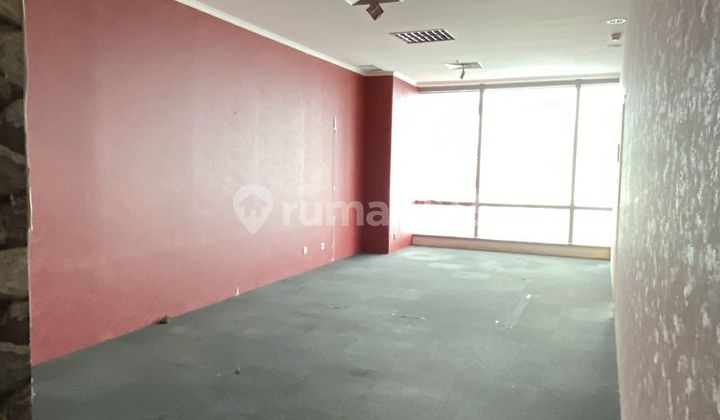 For rent Office Soho Capital, premium office area, West Jakarta For rent Office Soho Capital, premium office area, West Jakarta