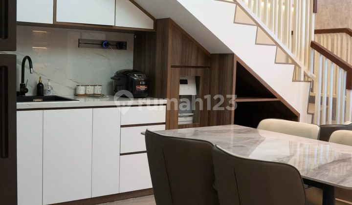 For Sale: Neo Soho Residence Apartment Unit, Furnished, Avenue Type 2