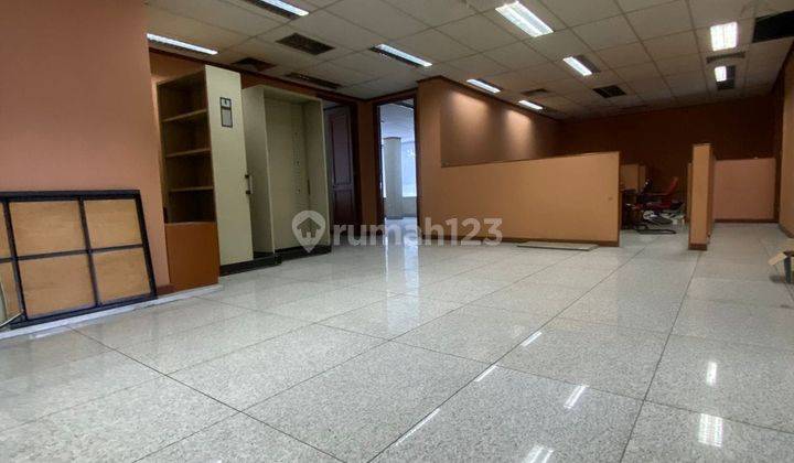 Gedung 4,5 Lantai di Gedung Perkantoran Wisma Gandaria Bisa di Sewa Atau di Jual  2