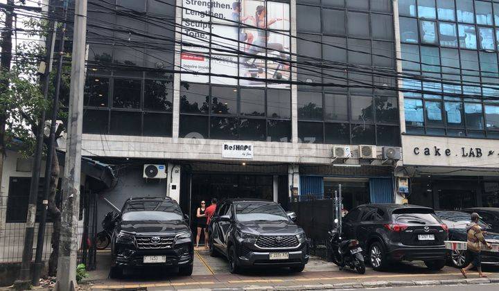 Dijual Ruko Gandeng 4 lantai di Jl. Cideng Jakarta Pusat, gedung menghadap timur  2