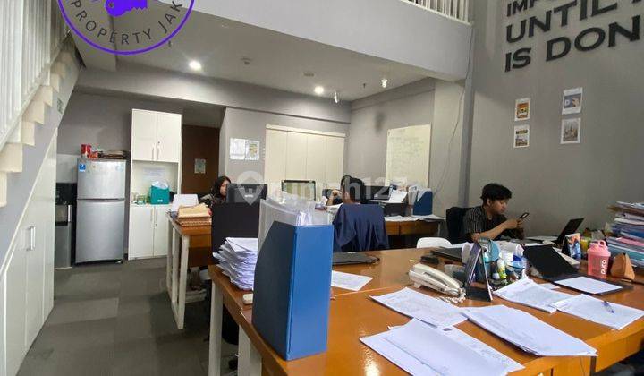 Kantor Soho Pancoran Tipe Brighton di Sewakan Fully Furnished Bagus  1