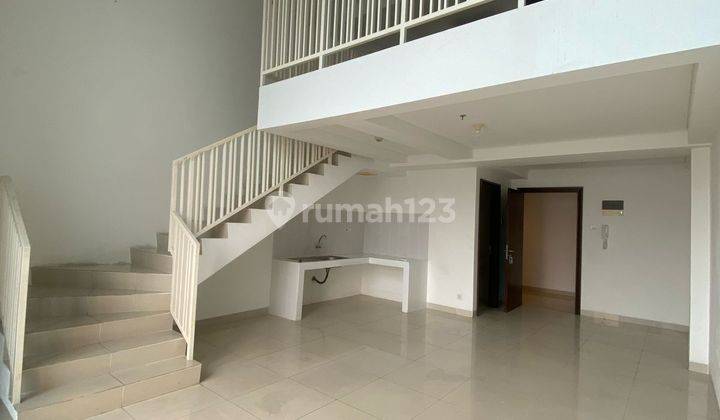 For Rent Office SOHO Capital Podomoro City Central Park Kantor premium di kawasan bisnis Central Park, Jakarta Barat.  2