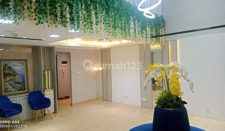 Perkantoran 2 Lantai Semi Furnished Bagus di Neo Soho podomoro City Jakarta Barat