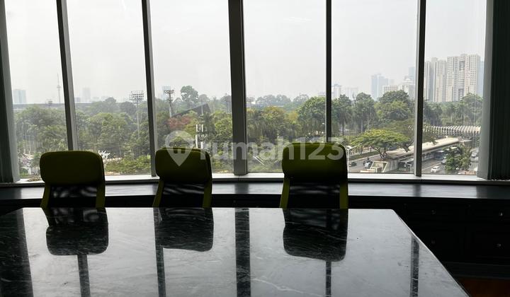 Office in Menara Sudirman building, low floor 218m2. RARE FURNISHED