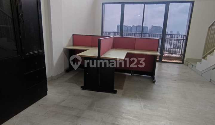Sewa Kantor Siap Huni 99 M2 di Soho Pancoran Semi Furnish, Harga Nego Sewa Kantor Siap Huni 99 M2 di Soho Pancoran Semi Furnish, Harga Nego