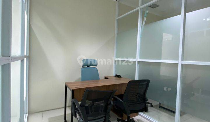 Disewakan Office Soho Capital Jarang Ada Unit Langka Furnished 2