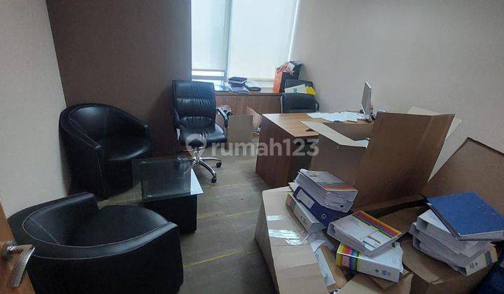 Dijual Ruang Kantor di Soho Capital Lantai Rendah Tanjung Duren, Jakarta Barat 1