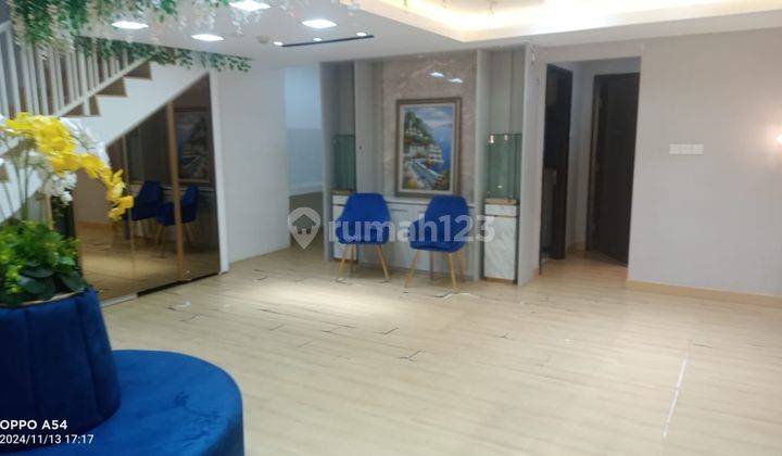 Perkantoran 2 Lantai Semi Furnished Bagus di Neo Soho podomoro City Jakarta Barat 2