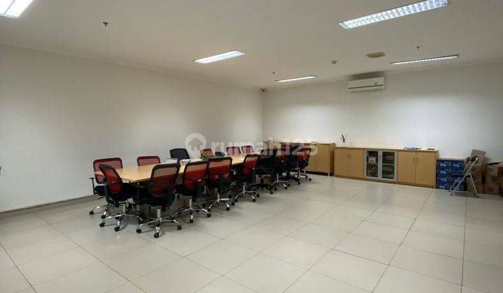 Office Fitted di Permata Hijau Suites 1