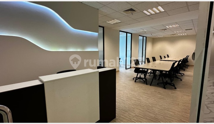 Rent Office Space at Sun Life Tower, Furnished, Mega Kuningan Area, South Jakarta