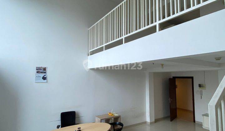 Unit Kantor di Soho Podomoro City di Sewakan Semi Furnished  1