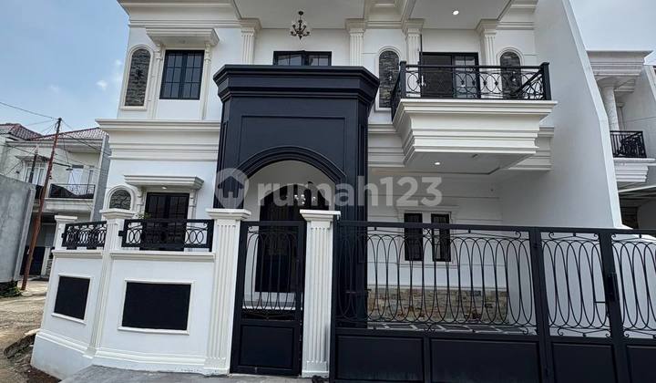 Rumah Hook Siap Huni Akses 7 Menit Ke Stasiun Depok & Dekat Tol Rumah Hook Siap Huni Akses 7 Menit Ke Stasiun Depok & Dekat Tol