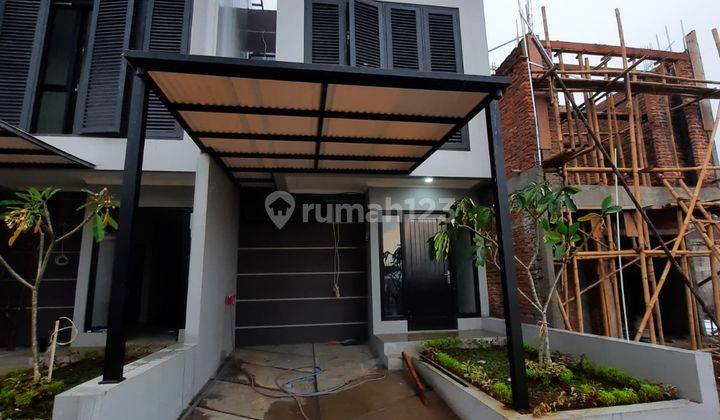 Rumah 2 Lantai Depok Lokasi Strategis 15 Menit ke Jalan Raya Margonda, Stasiun Depok 2