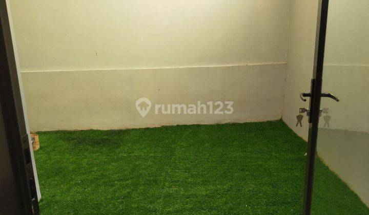 Rumah 2 Lantai SHM Siap Huni Cinere Depok 10 Menit Tol Desari 12