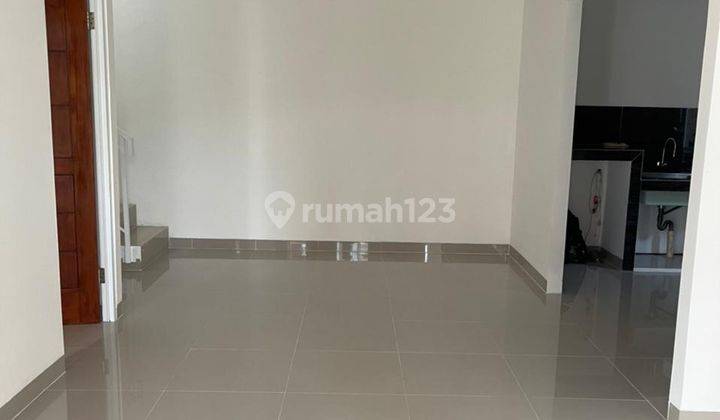 Rumah 2 Lantai 5 Menit Grand Depok City 10 Menit Stasiun Depok 2