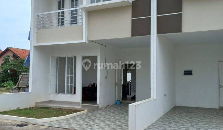 Rumah Depok Tanah Luas Hanya 3 Menit Ke Tol Sawangan Free Biaya 1