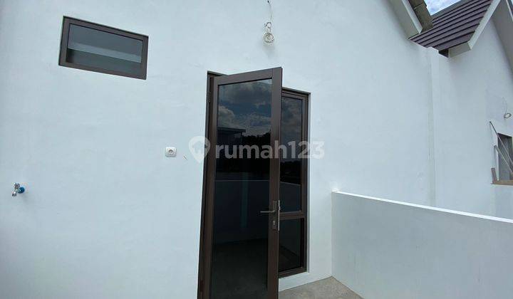 Rumah Mewah 2 Lt Dekat Grand Depok City 10 Menit Stasiun Depok  2