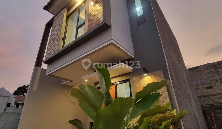 Rumah 2 Lantai Nempel Universitas Indonesia 1 Menit Tol Kukusan 2