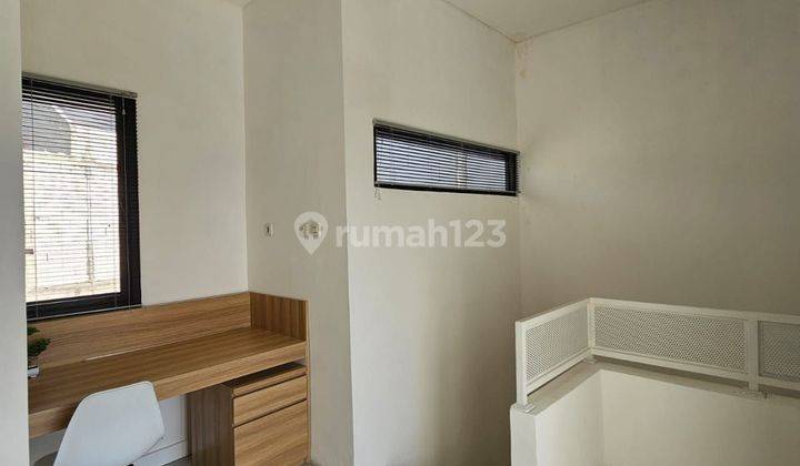 Rumah Baru 2 Lt 5 Menit Grand Depok City 10 Menit Stasiun Depok 2