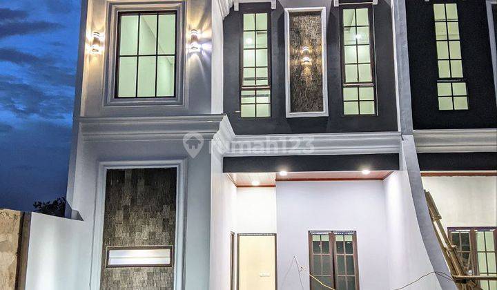 Rumah Baru 2 Lt Siap Huni Strategis Jalan Lebar Dekat Gdc Dan Stasiun 2