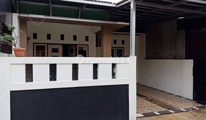 Rumah Siap Huni Terawat 10 Menit Ke Stasiun Krl Depok Baru 2