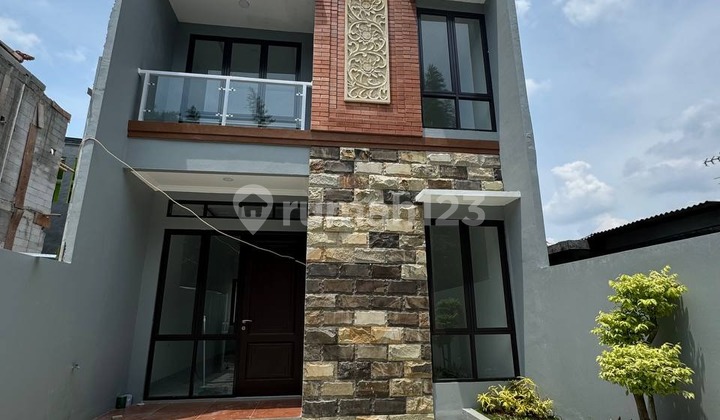 Rumah baru Siap Huni Model Bali akses 5 menit ke Tol Cimanggis