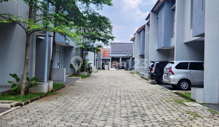 Rumah Siap Huni Akses 5 Menit ke Tol Sawangan 2