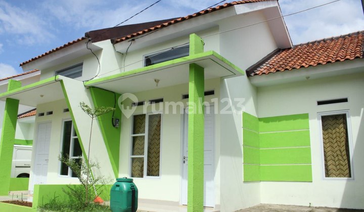 Ready-to-Occupy House with Strategic Access, Only 10 Minutes to Citayam Station 2
