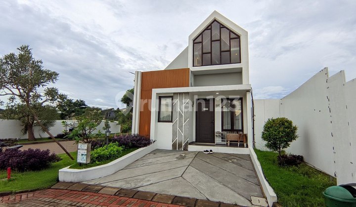 Rumah Siap Huni Akses 15 Menit ke Tol Sentul Ada Kolam Renang