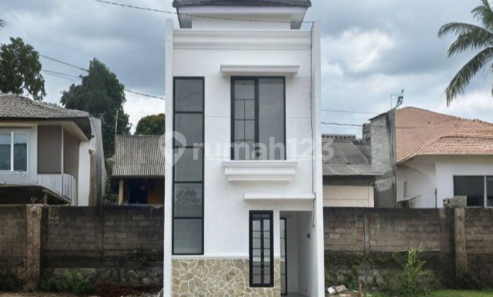 Rumah di GDC depok akses di pinggir jln 10 menit ke stasiun depok Rumah di GDC depok akses di pinggir jln 10 menit ke stasiun depok