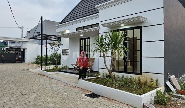 Rumah Siap Huni modern akses diapit 3 Tol (Krukut,Limo,kukusan)  2