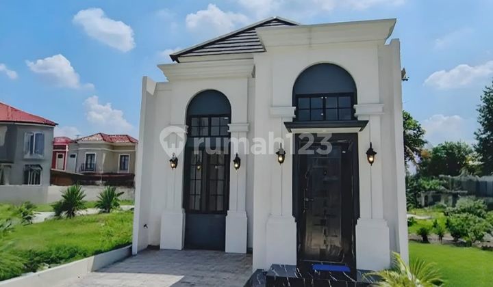 Rumah Modern Akses 10 Menit ke Stasiun Depok& Dekat Tol Rumah Modern Akses 10 Menit ke Stasiun Depok& Dekat Tol