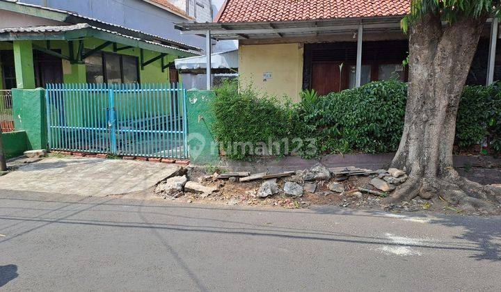 Rumah Hitung Tanah Sangat Strategis 4 Menit Ke Stasiun Kebayoran