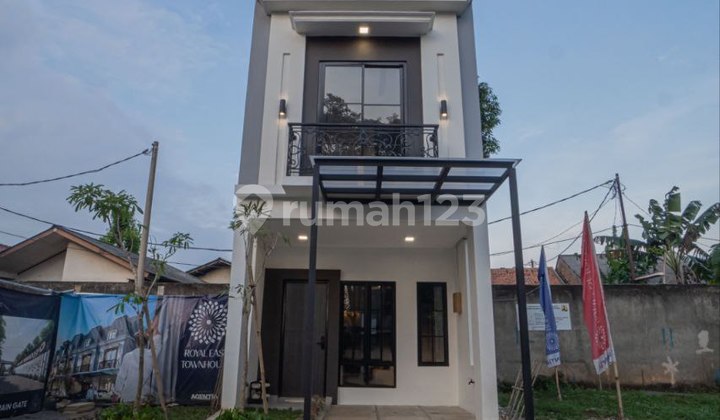 Rumah Modern 2.5 lantai akses 10 menit ke Tol Jor&15 menit ke LRT Rumah Modern 2.5 lantai akses 10 menit ke Tol Jor&15 menit ke LRT