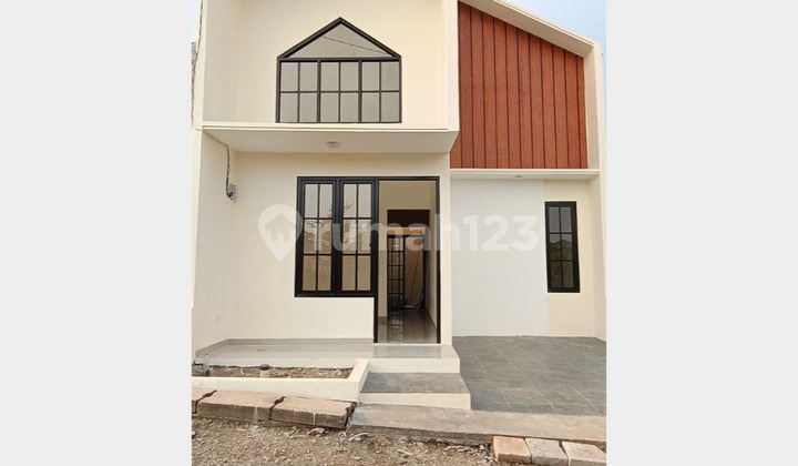 Rumah Siap Huni akses 10 menit ke stasiun Depok