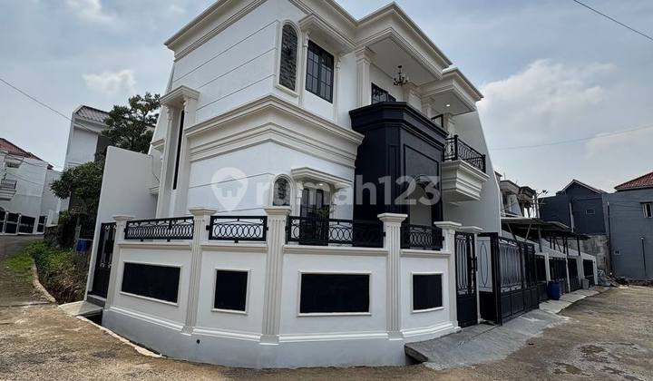 Rumah Hook Siap Huni Akses 7 Menit Ke Stasiun Depok & Dekat Tol 2