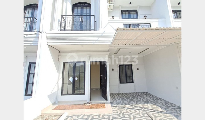 Rumah 2 Lantai Siap Huni di Kemang Raya Dekat Stasiun Depok 