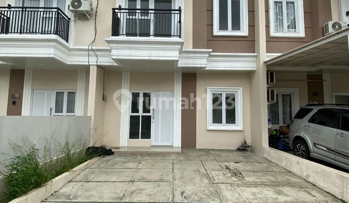 Rumah Siap Huni Lokasi 15 Menit Ke Stasiun Depok Dekat Tol 